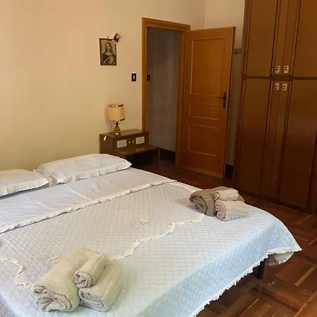 Prestigiosa Ampie Metrature فيلة